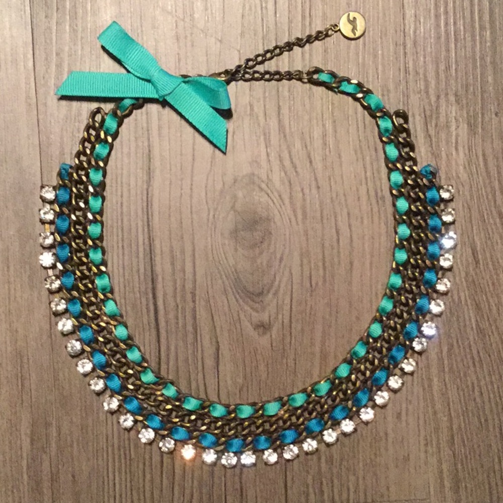 Hollister Co. Necklace